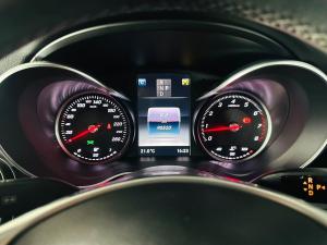 Mercedes-Benz C-Class C200 auto - Image 6