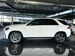 Mercedes-Benz GLE GLE300d 4Matic - Image 12
