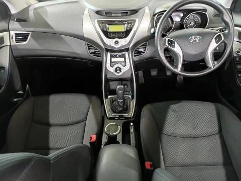 Image Hyundai Elantra 1.6 Premium