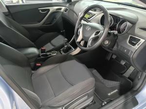 Hyundai Elantra 1.6 Premium - Image 16