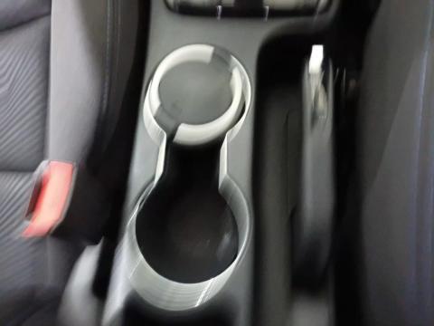 Image Hyundai Elantra 1.6 Premium