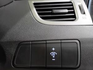 Hyundai Elantra 1.6 Premium - Image 20