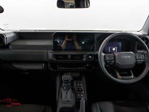 Toyota Land Cruiser FJ 2.7 4x4 VX - Image 6
