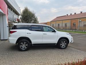 Toyota Fortuner 2.4GD-6 auto - Image 3