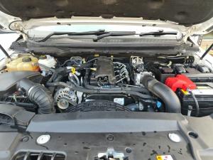 Ford Everest 3.2TDCi 4WD XLT - Image 17