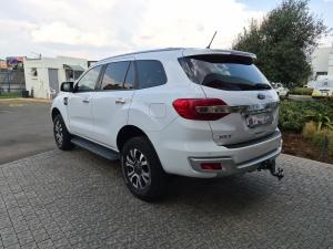 Ford Everest 3.2TDCi 4WD XLT - Image 19