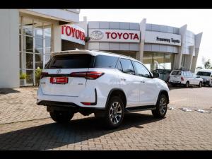 Toyota Fortuner 2.4GD-6 4x4 - Image 2