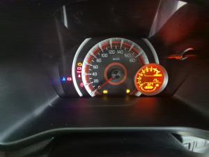 Toyota Vitz 1.0 XR manual - Image 10