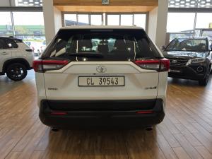Toyota RAV4 2.0 GX auto - Image 5
