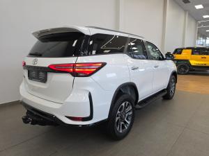 Toyota Fortuner 2.8GD-6 - Image 2