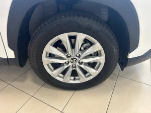 Toyota Corolla Cross 1.8 Xi - Image 14