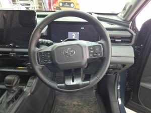 Toyota RAV4 2.0 VX - Image 8