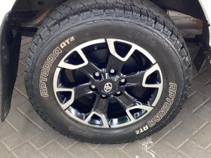 Toyota Hilux 2.8GD-6 Xtra cab 4x4 Legend 50 auto - Image 17