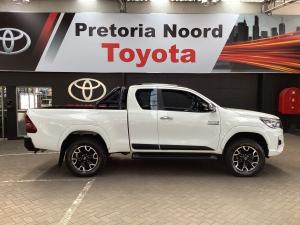 Toyota Hilux 2.8GD-6 Xtra cab 4x4 Legend 50 auto - Image 3