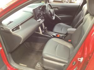 Toyota Corolla Cross 1.8 Hybrid XS - Image 7