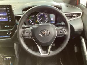 Toyota Corolla Cross 1.8 Hybrid XS - Image 8
