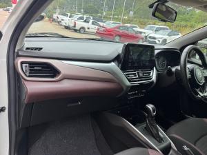 Toyota Starlet Cross 1.5 XR auto - Image 7