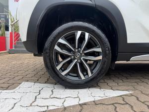 Toyota Starlet Cross 1.5 XR auto - Image 17
