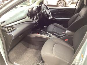 Toyota Starlet 1.5 XR manual - Image 7