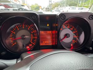 Suzuki Jimny 1.5 GL AllGrip 3-door manual - Image 9