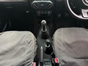 Suzuki Jimny 1.5 GL AllGrip 3-door manual - Image 10