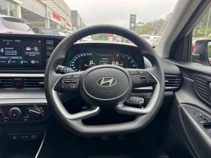 Hyundai i20 1.2 Premium - Image 8