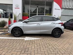 Hyundai i20 1.2 Premium - Image 21