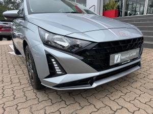 Hyundai i20 1.2 Premium - Image 22