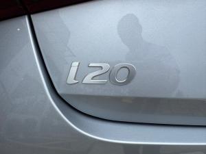 Hyundai i20 1.2 Premium - Image 24