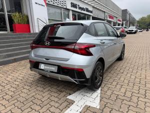 Hyundai i20 1.2 Premium - Image 2