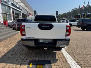 Toyota Hilux 2.8GD-6 Xtra cab Legend auto - Image 5