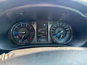 Toyota Hilux 2.8GD-6 Xtra cab Legend auto - Image 11