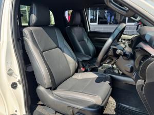 Toyota Hilux 2.8GD-6 Xtra cab Legend auto - Image 16