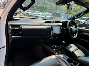 Toyota Hilux 2.8GD-6 double cab 4x4 Legend RS manual - Image 7