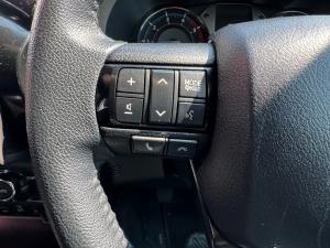 Toyota Hilux 2.8GD-6 double cab 4x4 Legend RS manual - Image 9