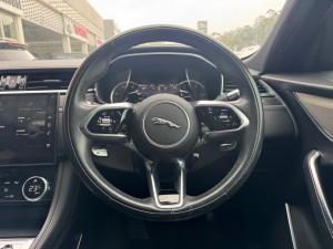Jaguar F-Pace D200 AWD S - Image 9