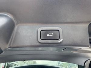 Jaguar F-Pace D200 AWD S - Image 28