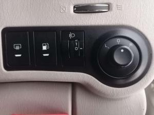Mahindra Scorpio 2.2TD 103KW - Image 16