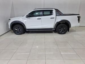 Isuzu D-Max 3.0TD double cab V-Cross - Image 2