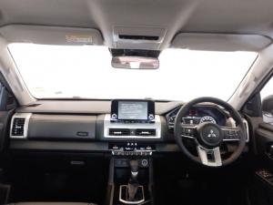 Mitsubishi Triton 2.4DI-D double cab GLS - Image 6