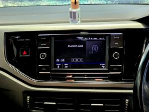 Volkswagen Polo hatch 1.0TSI Comfortline auto - Image 16
