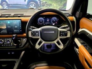 Land Rover Defender 110 D300 X-Dynamic HSE - Image 14
