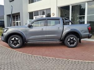Nissan Navara 2.5DDTi double cab LE Plus - Image 2