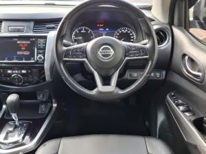 Nissan Navara 2.5DDTi double cab LE Plus - Image 6