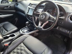 Nissan Navara 2.5DDTi double cab LE Plus - Image 8