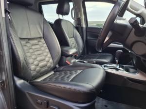 Nissan Navara 2.5DDTi double cab LE Plus - Image 9