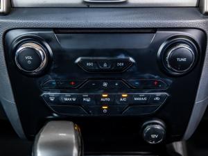 Ford Everest 2.2TDCi XLT auto - Image 18