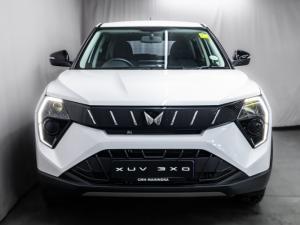 Mahindra XUV 3XO 1.2T MX3 auto - Image 10