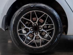 Hyundai i20 1.4 Motion auto - Image 17