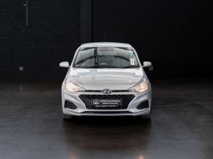 Hyundai i20 1.4 Motion auto - Image 3